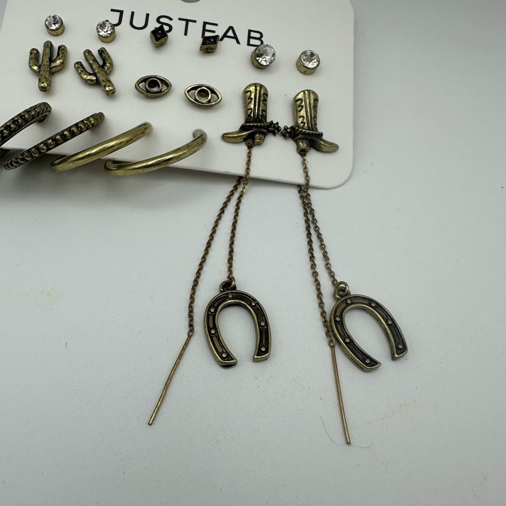 Set of Nine Antique Gold Tone Earrings - Picture 5 of 16